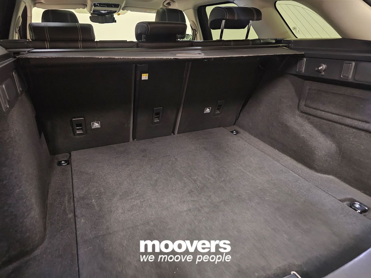 Land Rover Range Rover Velar 2.0D I4 240 CV R-Dynamic S 